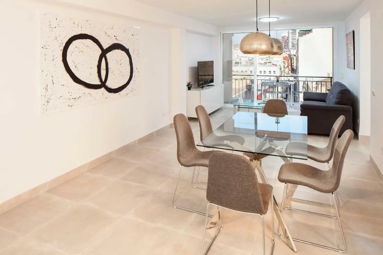 La Merced Roomalaga By Bossh! Apartments مالقة